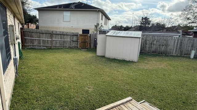 16806 Pheasant Creek Court, Sugar Land, TX 77498