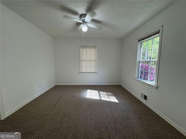 5912 Garner Road SW, Mableton, GA 30126