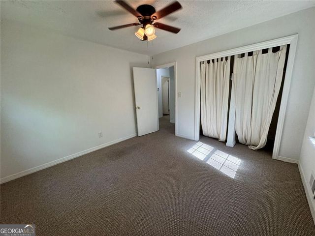 5912 Garner Road SW, Mableton, GA 30126