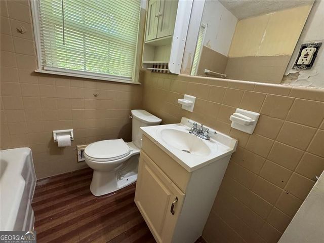 5912 Garner Road SW, Mableton, GA 30126