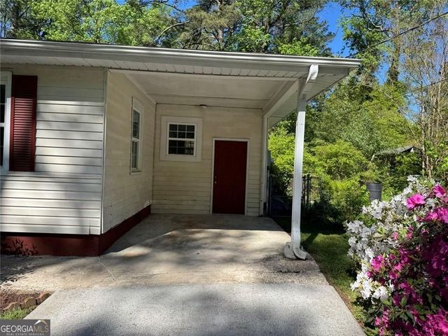 5912 Garner Road SW, Mableton, GA 30126