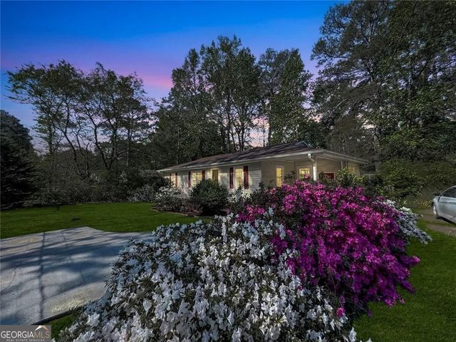 5912 Garner Road SW, Mableton, GA 30126