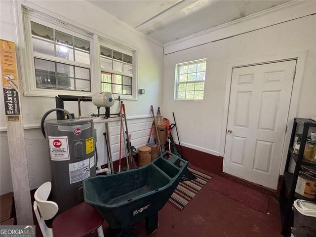 5912 Garner Road SW, Mableton, GA 30126