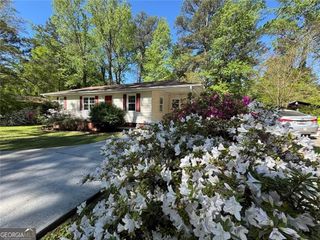 5912 Garner Road SW, Mableton, GA 30126