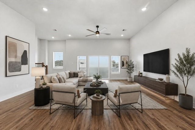 1942 Purswell Road, Houston, TX 77055