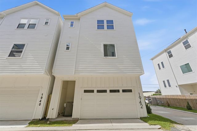 1942 Purswell Road, Houston, TX 77055