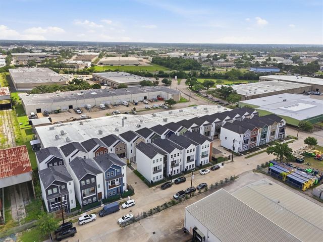 1942 Purswell Road, Houston, TX 77055