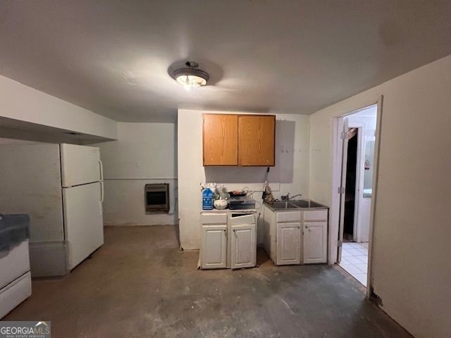 673 Valleyview Drive, Forest Park, GA 30297
