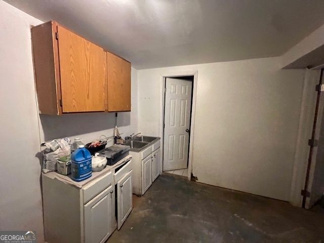 673 Valleyview Drive, Forest Park, GA 30297