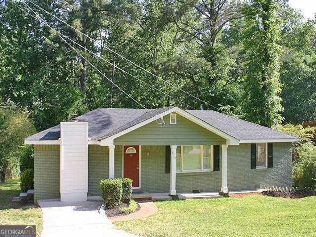 673 Valleyview Drive, Forest Park, GA 30297