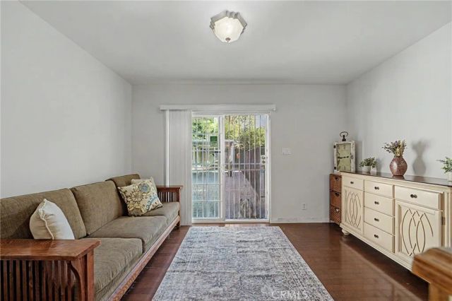 621 E Cypress Avenue, Glendora, CA 91741