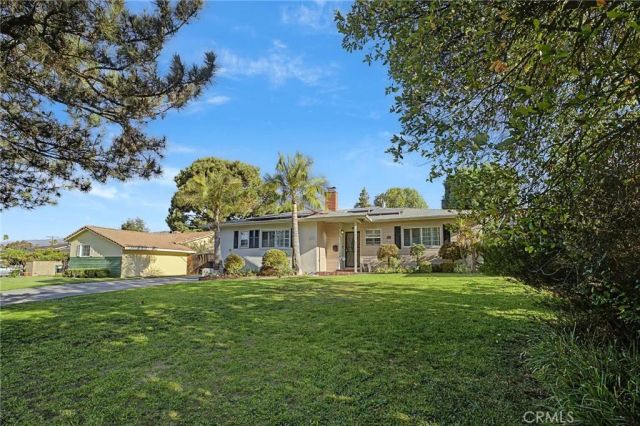 621 E Cypress Avenue, Glendora, CA 91741
