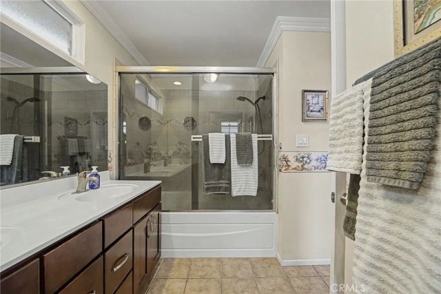 621 E Cypress Avenue, Glendora, CA 91741
