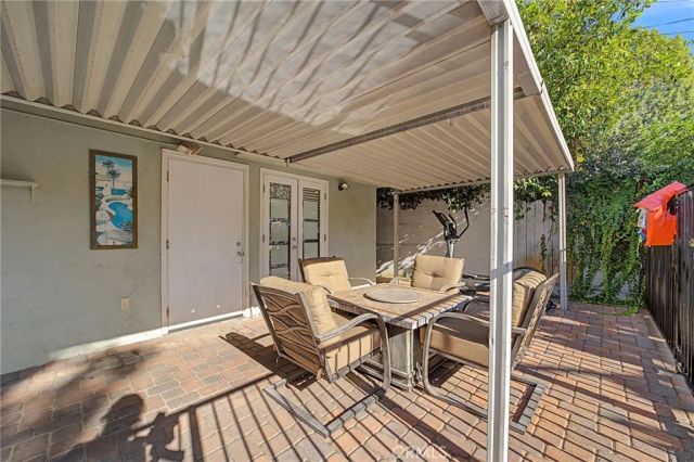 621 E Cypress Avenue, Glendora, CA 91741
