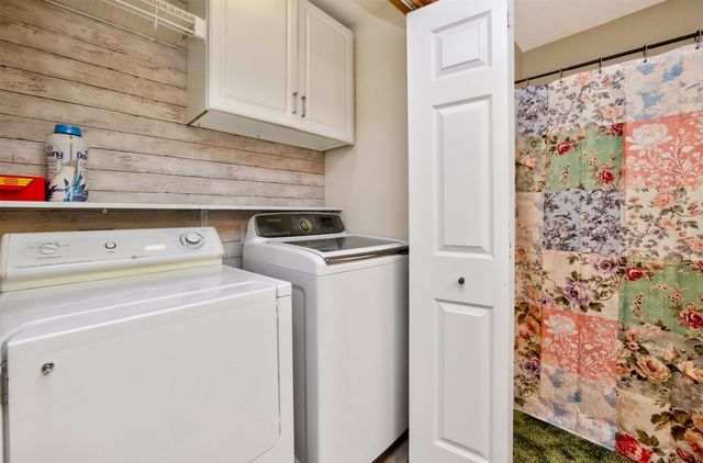 9012 Telford Circle, Johnston, IA 50131