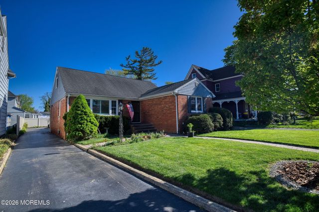 230 River Road, Red Bank, NJ 07701