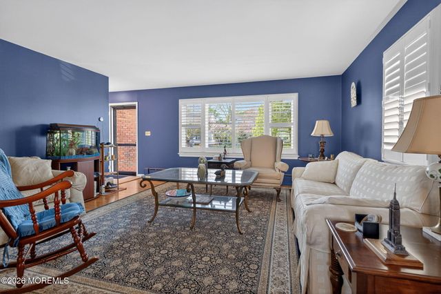 230 River Road, Red Bank, NJ 07701