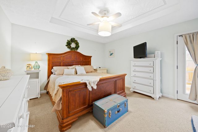 202 Stoneside Ct, Taylorsville, KY 40071