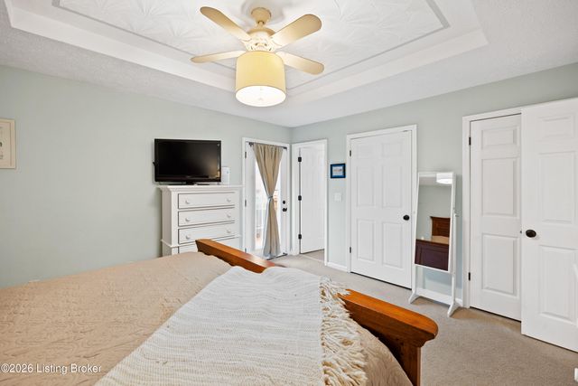 202 Stoneside Ct, Taylorsville, KY 40071