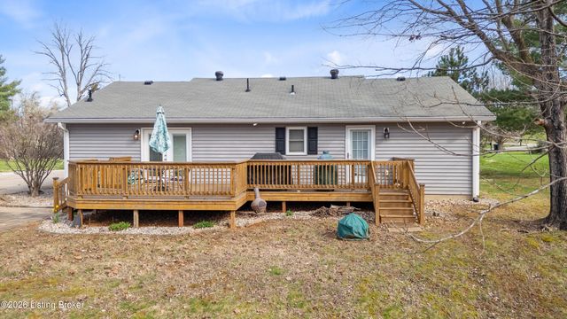 202 Stoneside Ct, Taylorsville, KY 40071