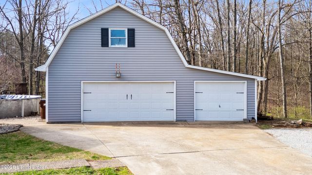 202 Stoneside Ct, Taylorsville, KY 40071