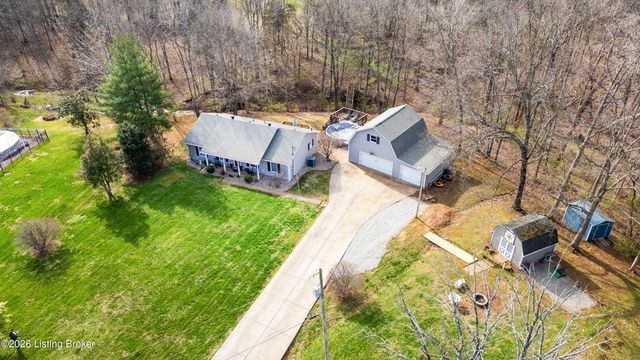 202 Stoneside Ct, Taylorsville, KY 40071