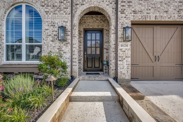 1624 18th Street, Northlake, TX 76226