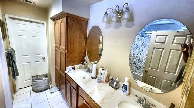 2453 Easy, Long Beach, CA 90810
