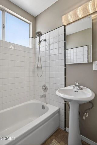 204 Banner Avenue, Ventura, CA 93004