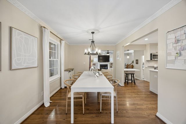 10008 Lakedale Drive, Dallas, TX 75218