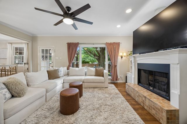 10008 Lakedale Drive, Dallas, TX 75218