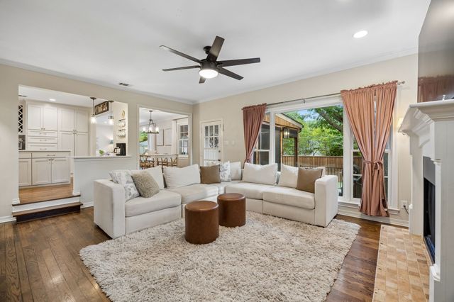 10008 Lakedale Drive, Dallas, TX 75218