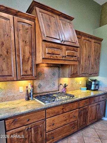 1428 E Breezy Court, Phoenix, AZ 85086