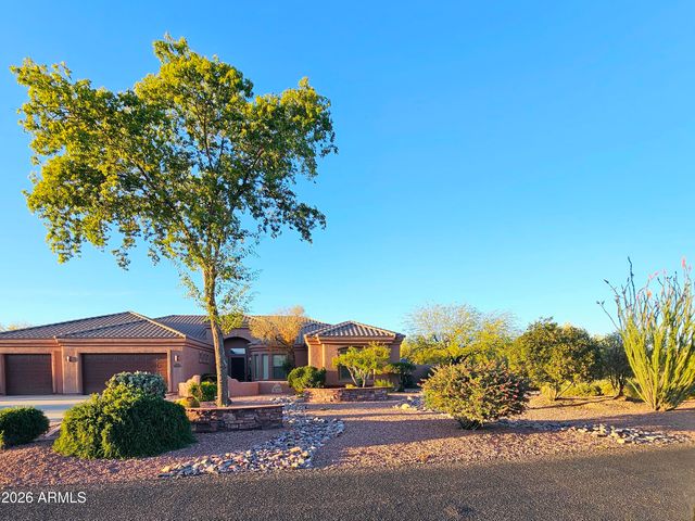 1428 E Breezy Court, Phoenix, AZ 85086