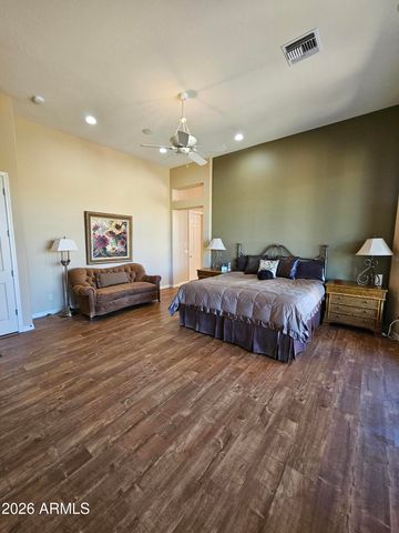 1428 E Breezy Court, Phoenix, AZ 85086