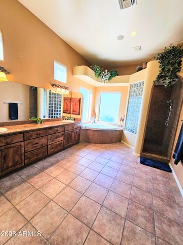 1428 E Breezy Court, Phoenix, AZ 85086