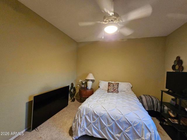 1428 E Breezy Court, Phoenix, AZ 85086