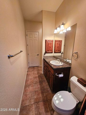 1428 E Breezy Court, Phoenix, AZ 85086