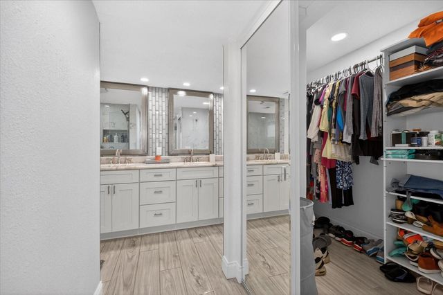 8134 BAYSHORE DRIVE, Seminole, FL 33776