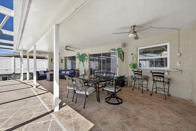 8134 BAYSHORE DRIVE, Seminole, FL 33776