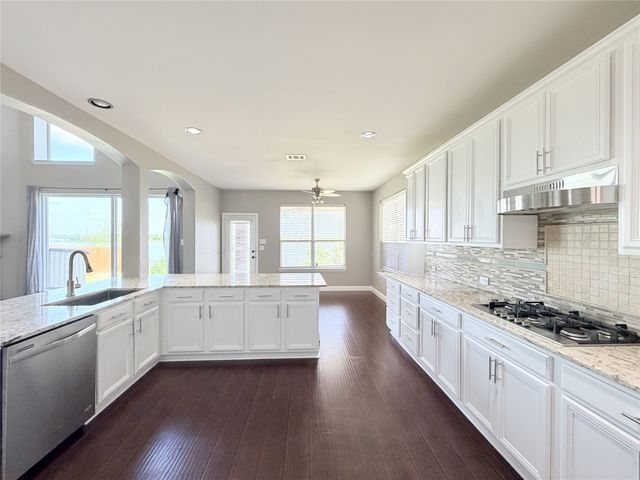 2800 Appaloosa Court, Little Elm, TX 75068