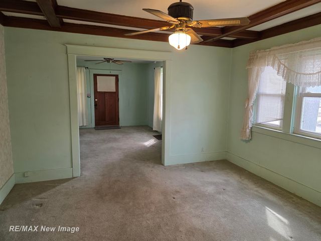 2403 N Bond Street, Saginaw, MI 48602