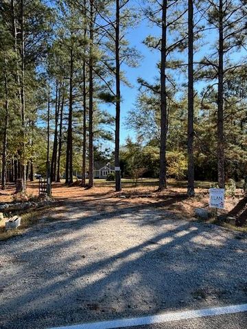 131 Marks Walden Rd Road, Blythe, GA 30805