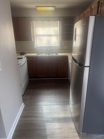 4500 Bonnell Drive C, Huntsville, AL 35816