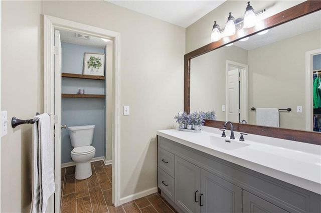 7903 E 161st Street, Belton, MO 64012
