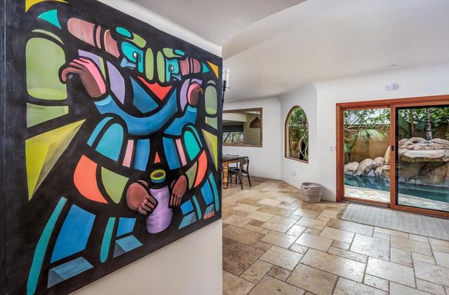 112 La Veta Avenue, Encinitas, CA 92024