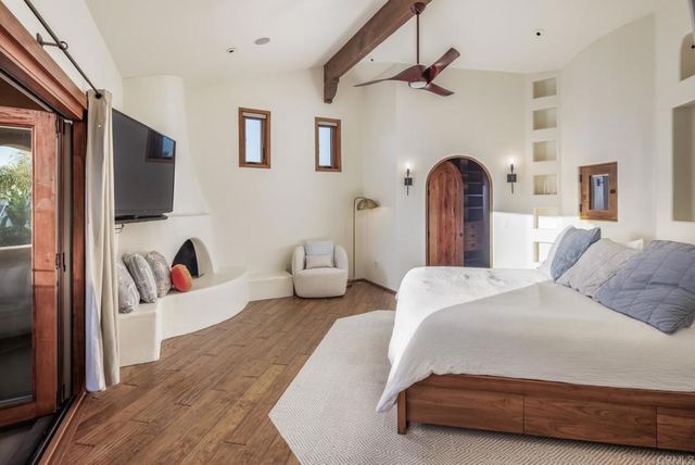 112 La Veta Avenue, Encinitas, CA 92024