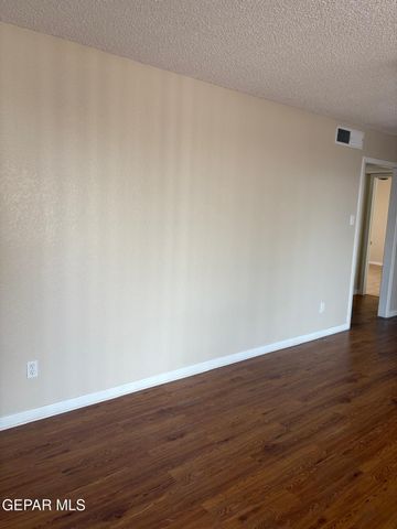 7127 ORIZABA Avenue, El Paso, TX 79912