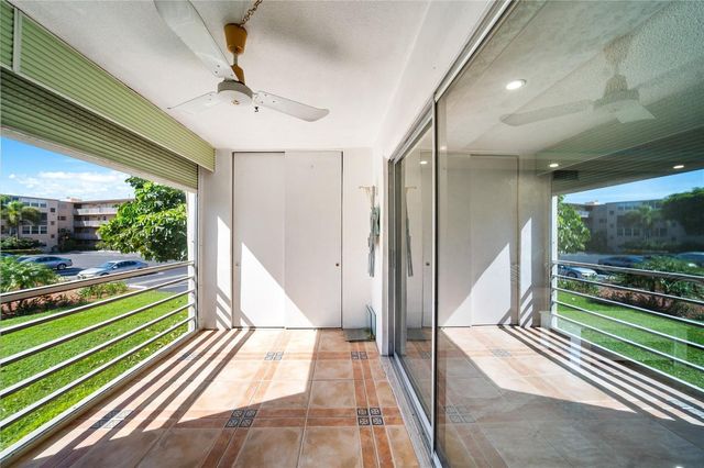 2615 NE 3rd Court 220, Boynton Beach, FL 33435