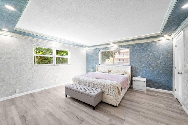 2615 NE 3rd Court 220, Boynton Beach, FL 33435